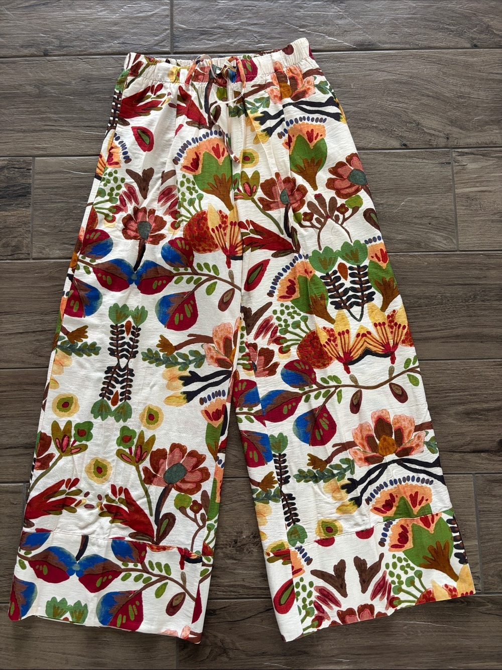 Pinch Floral Wide Leg Pants